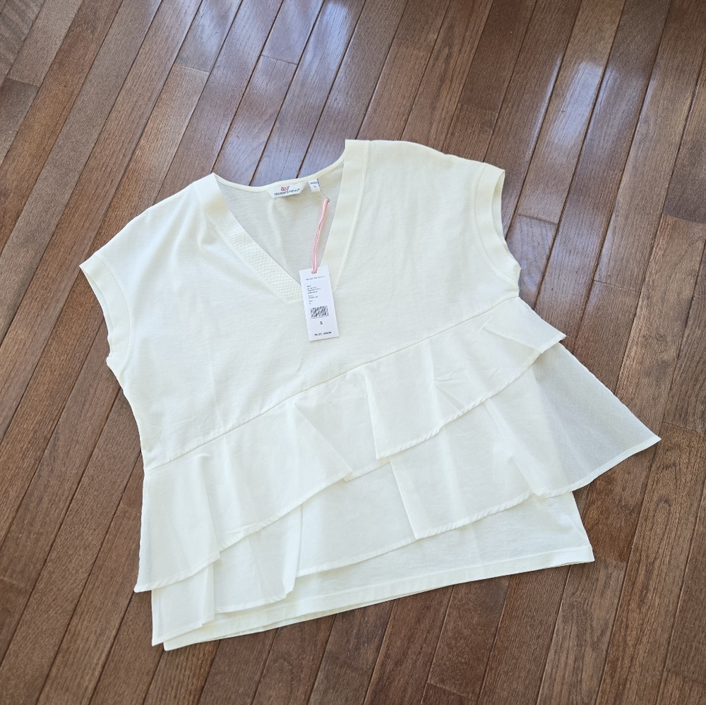 Vineyard Vines top